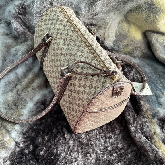 #39 NWT Liz Claiborne Bag🤎👜 - Picture 3 of 16